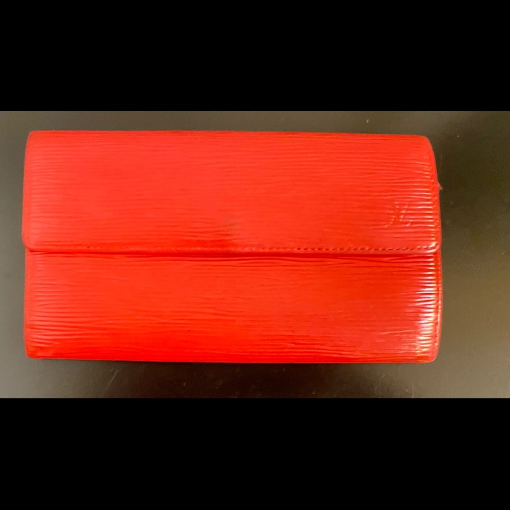 Red Louis Vuitton wallet